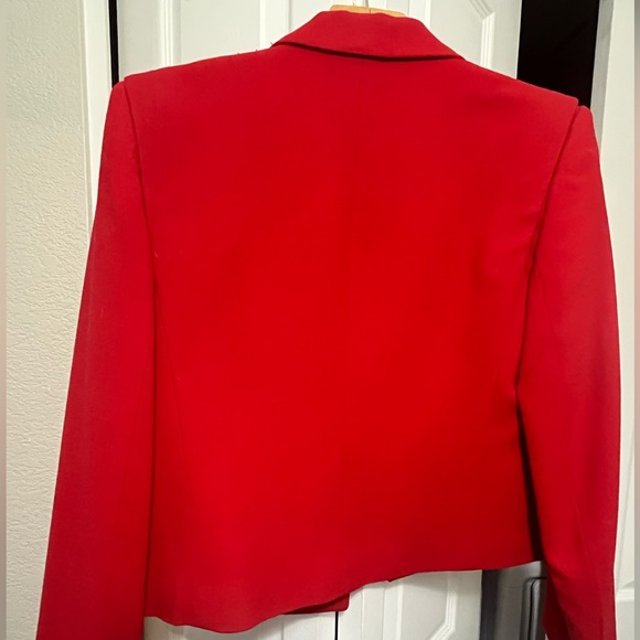 Newman Marcus cropped jacket blazer - Picture 2 of 3